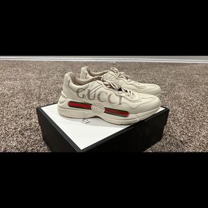 Gucci shoes